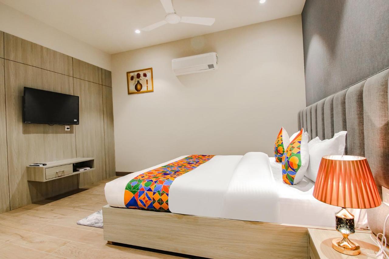 Fabhotel Prime K9 Grand Ludhiana Exterior foto